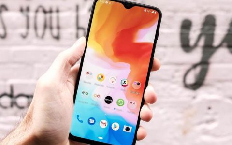 手机卡了是怎么回事？教你5招解决手机卡顿问题