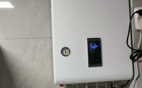 壁挂炉小了费气吗？