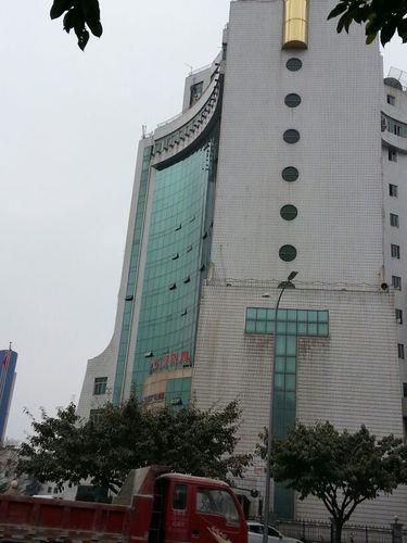 江油广电大楼：绵阳市江油区的地标性建筑