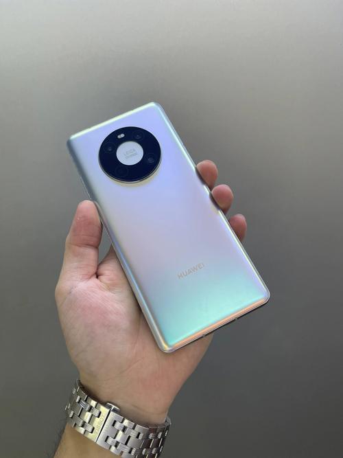 华为Mate40有4G版本吗？